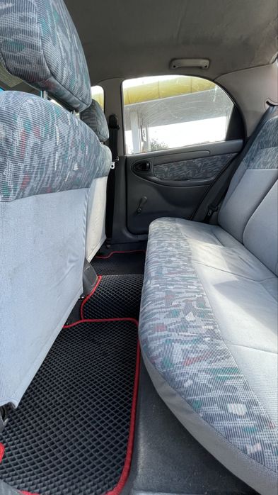 Продам Daewoo Lanos 1,6 -16 клапанів з АБС  максимальна комплектація