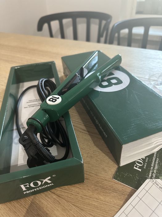FOX RACE 18 Profesjonalna prostownica do włosów