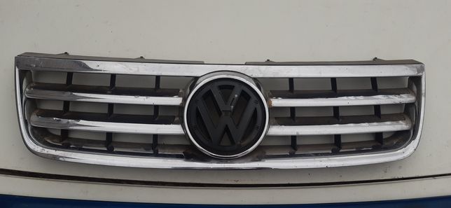 Решотка радиатора VW