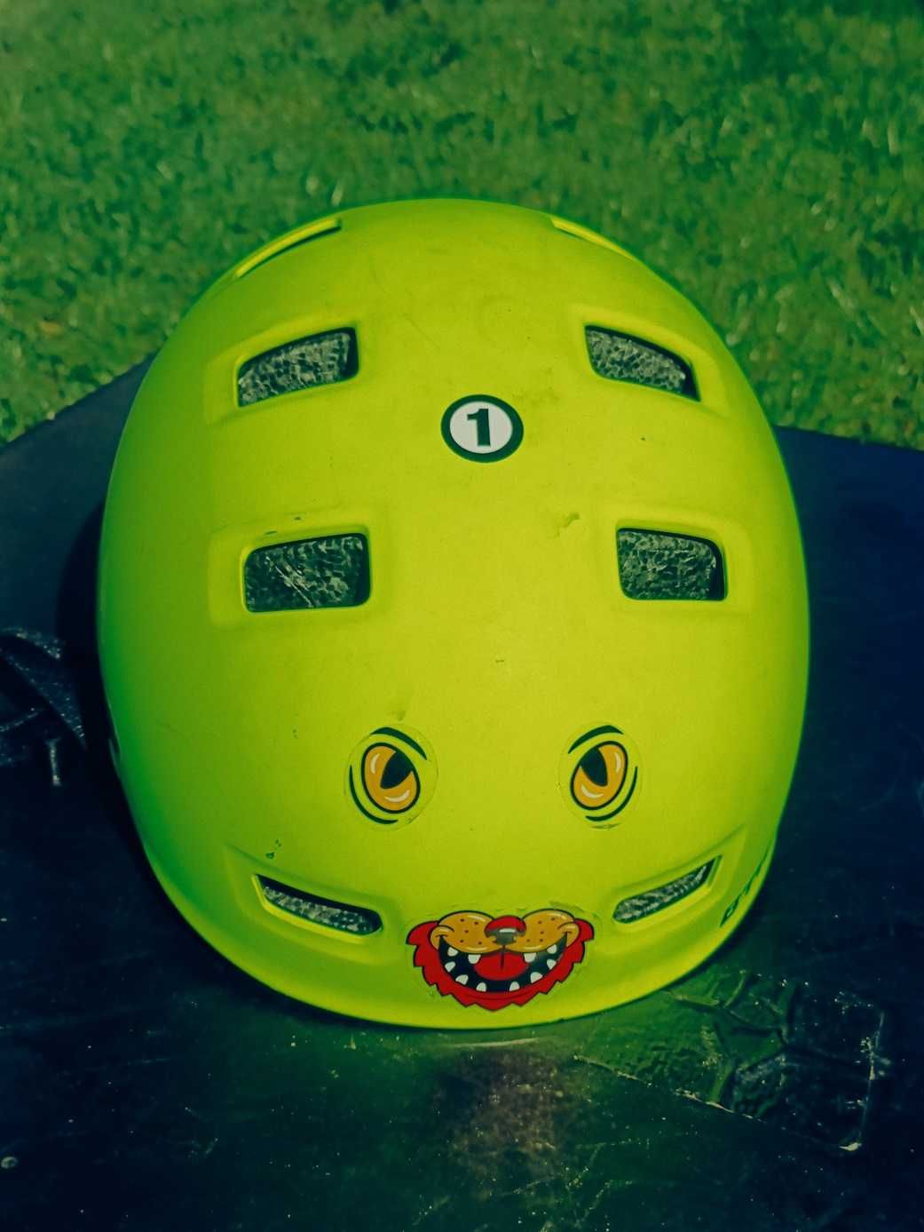 Kask dla dzieci Btwin Orzeszek 520 rozmiar S 52-55cm