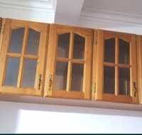 3 portas em madeira para cozinha