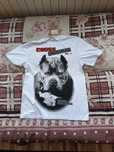 T-shirt na sprzedaż
