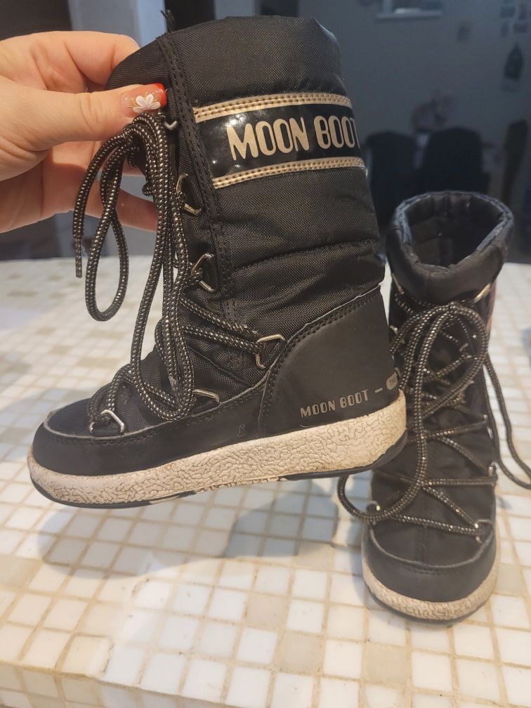 Moon boot r.26 .