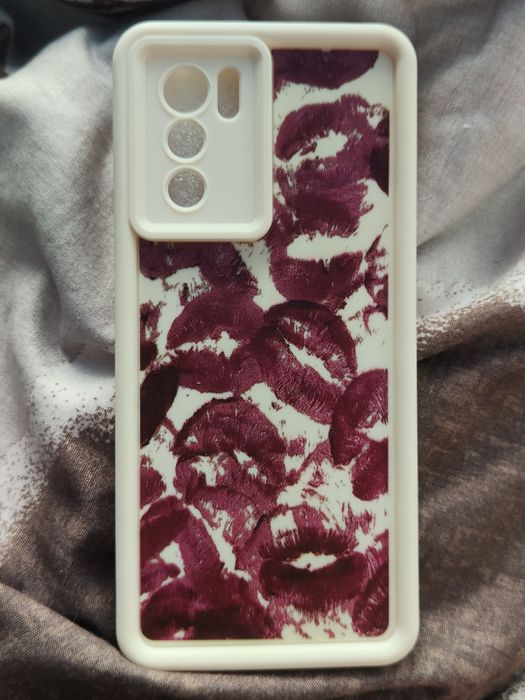 Etui na telefon kiss pocałunki case phone