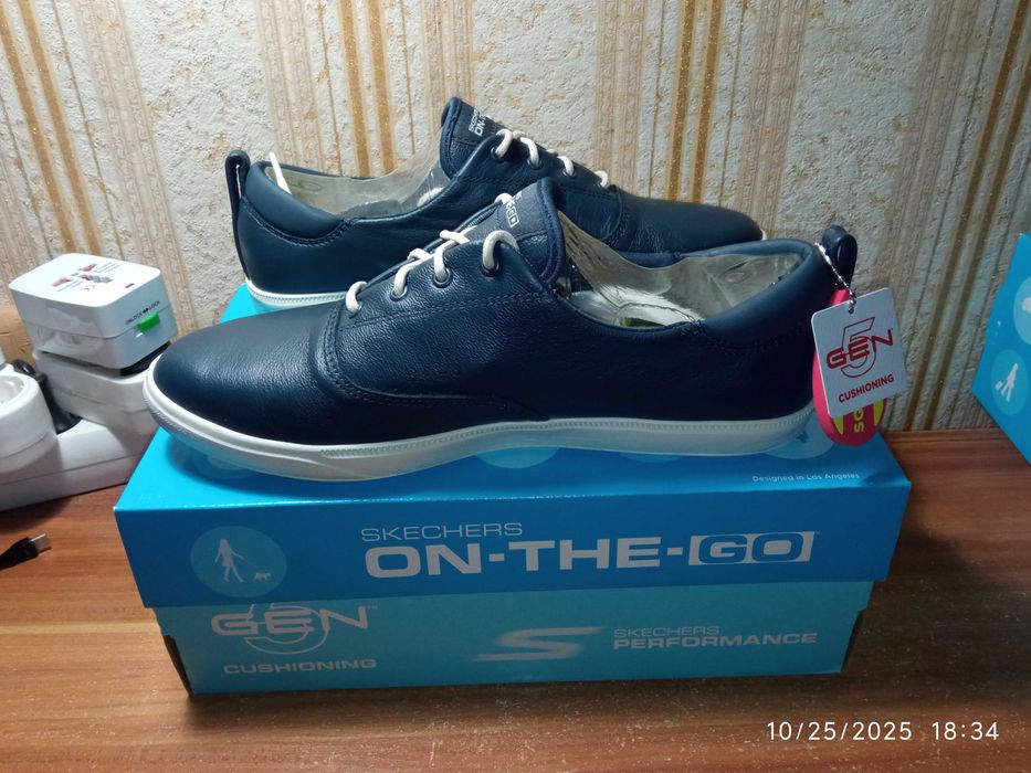 Нові Шкіряні Кросівки Skechers Go Vulc 2 Snazzy On Тhe Go 39-40 з США