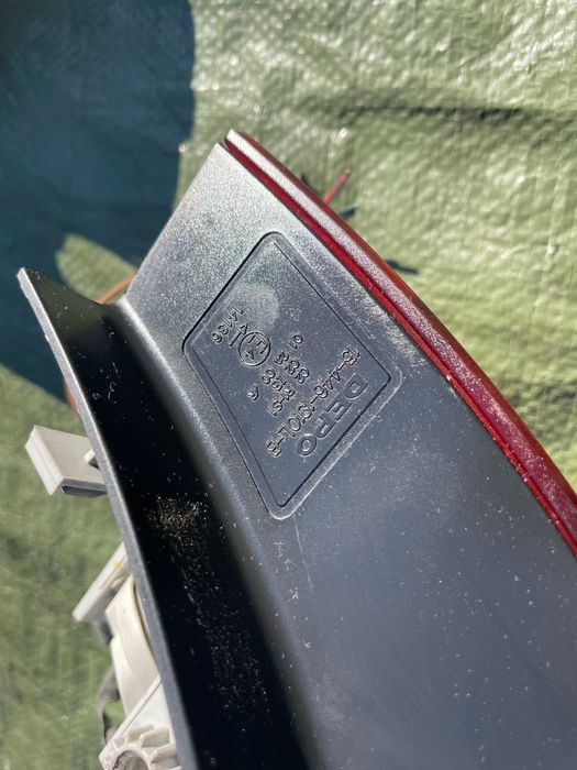 Lampa tył tylna lewa AUDI A4 B7 KOMBI