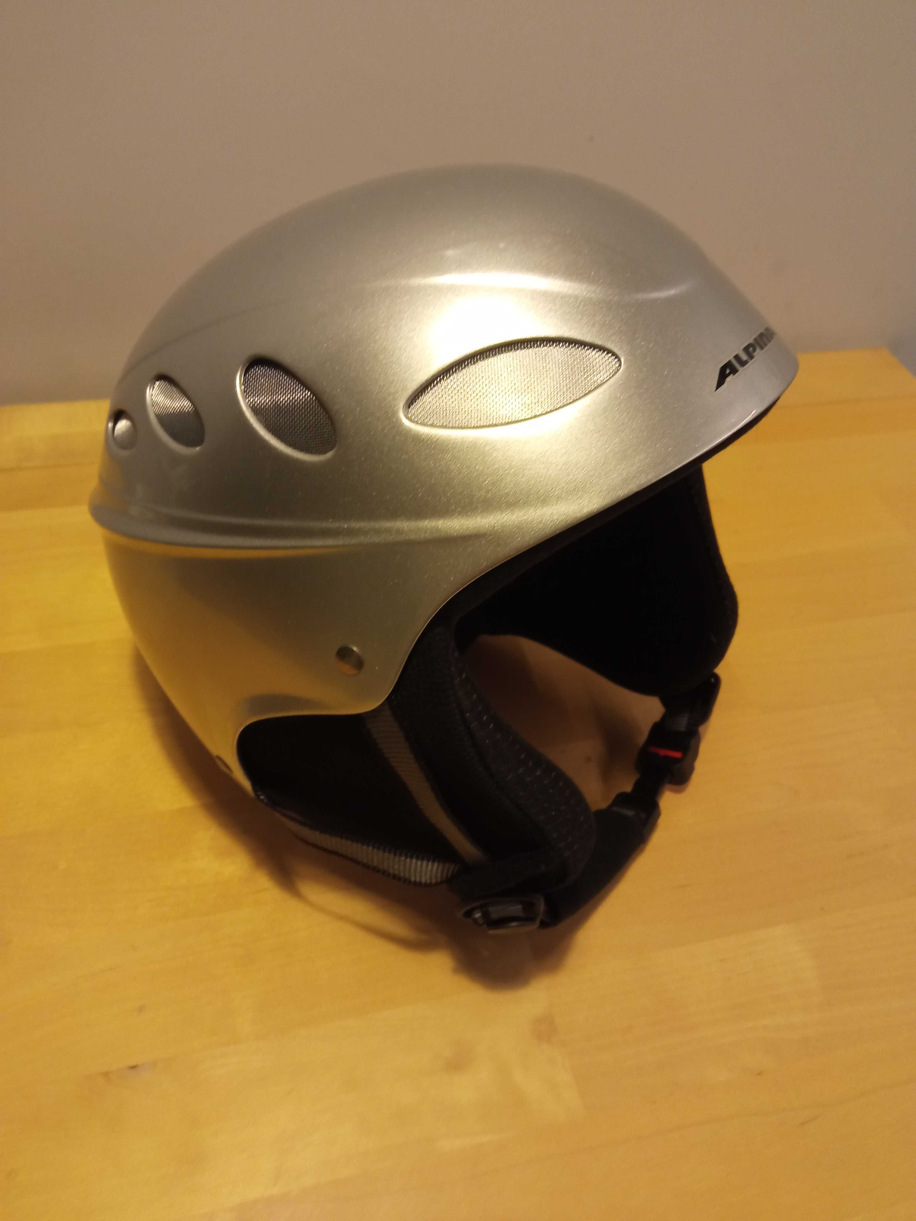 Kask narciarski ALPINA ORA. Bezwypadkowy. Duży rozmiar: 58-61 cm. L.