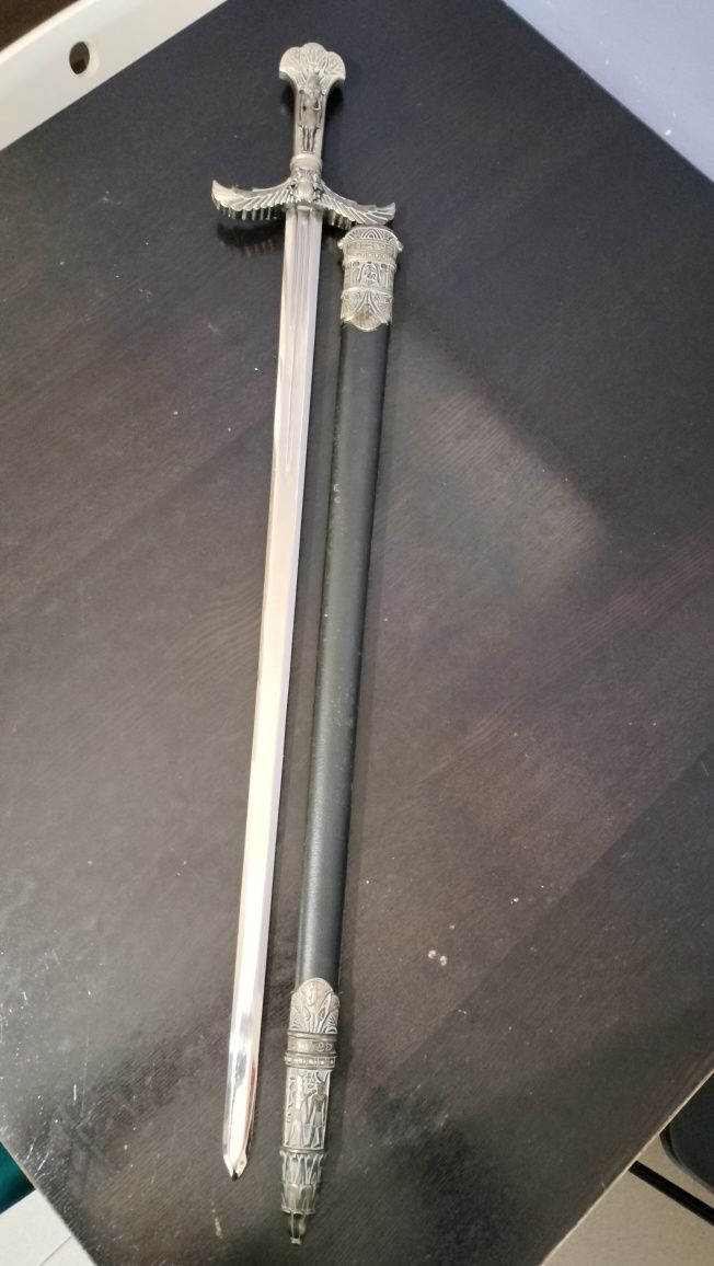 Espada decorativa