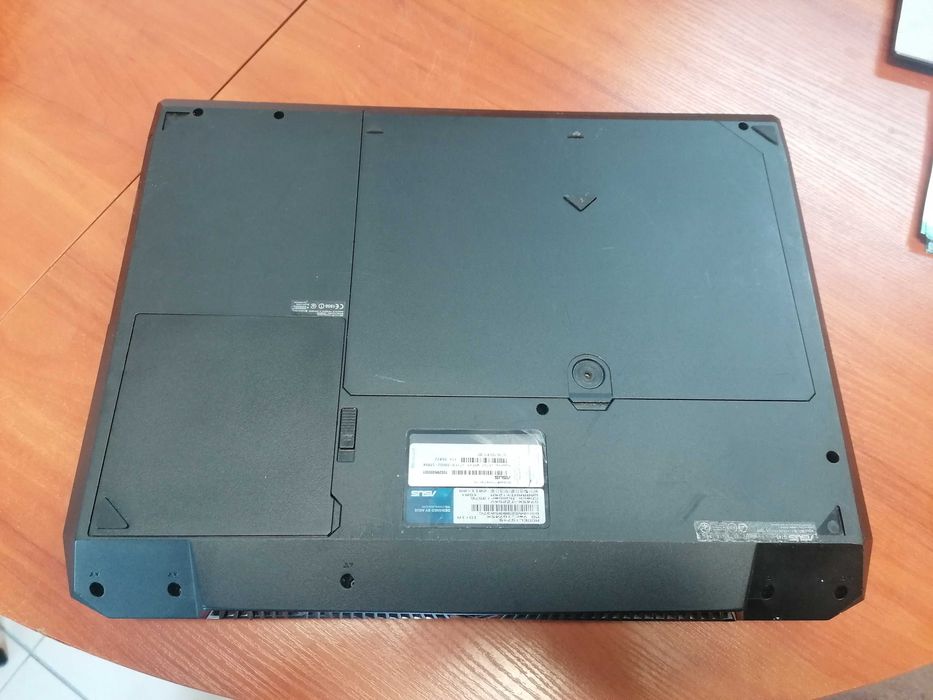 Laptop ASUS G74SX + nowa bateria + nowy zasilacz