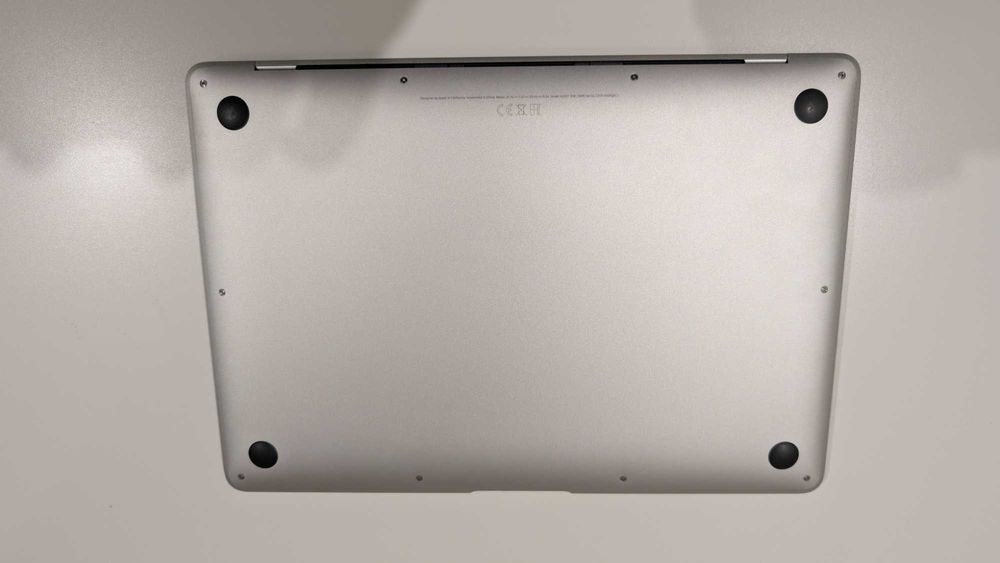 Macbook air M1 8gb/256gb