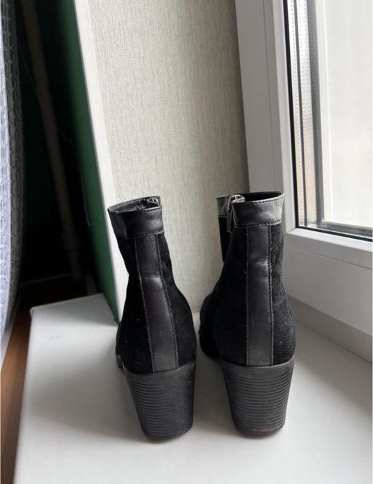 Жіночі ботильйони | черевики чорні натуральний замш та шкіра