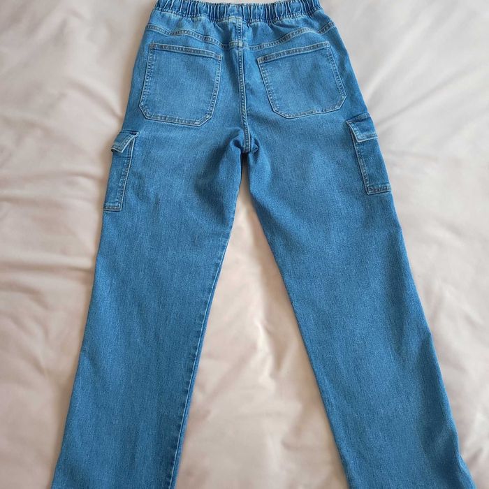 Jeansy z kieszeniami dla nastolatka