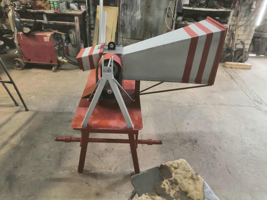 Rębak do cięcia gałezi