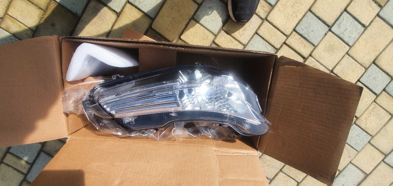 Поворотник в бампер TOYOTA CAMRY USA Type,(XV55) 2014 - 2017 DEPO