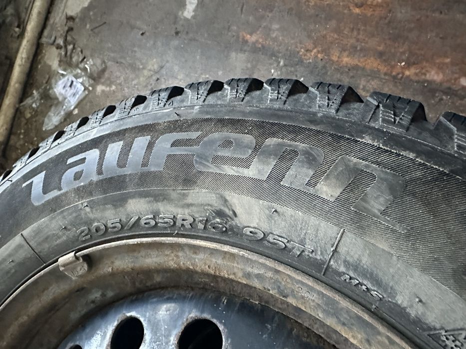 205/65/16 Laufenn з дисками 5*114.3