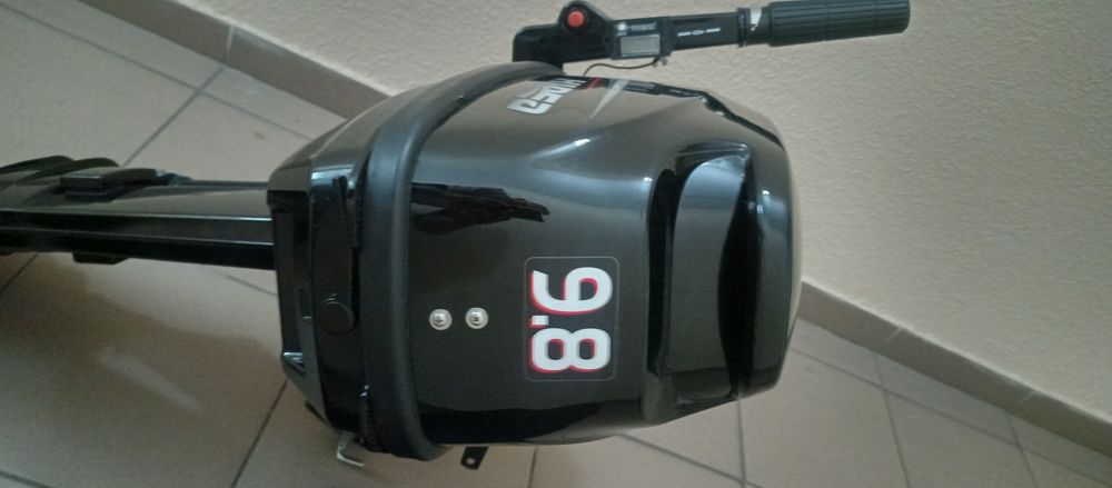 Продам лодочный мотор