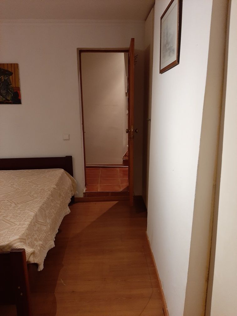 Quarto para arrendar