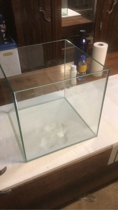 Aquarios Cubo por medidas e outros aquarios