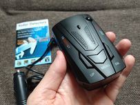 Antyradar samochodowy laserowy Radar Detectors V7