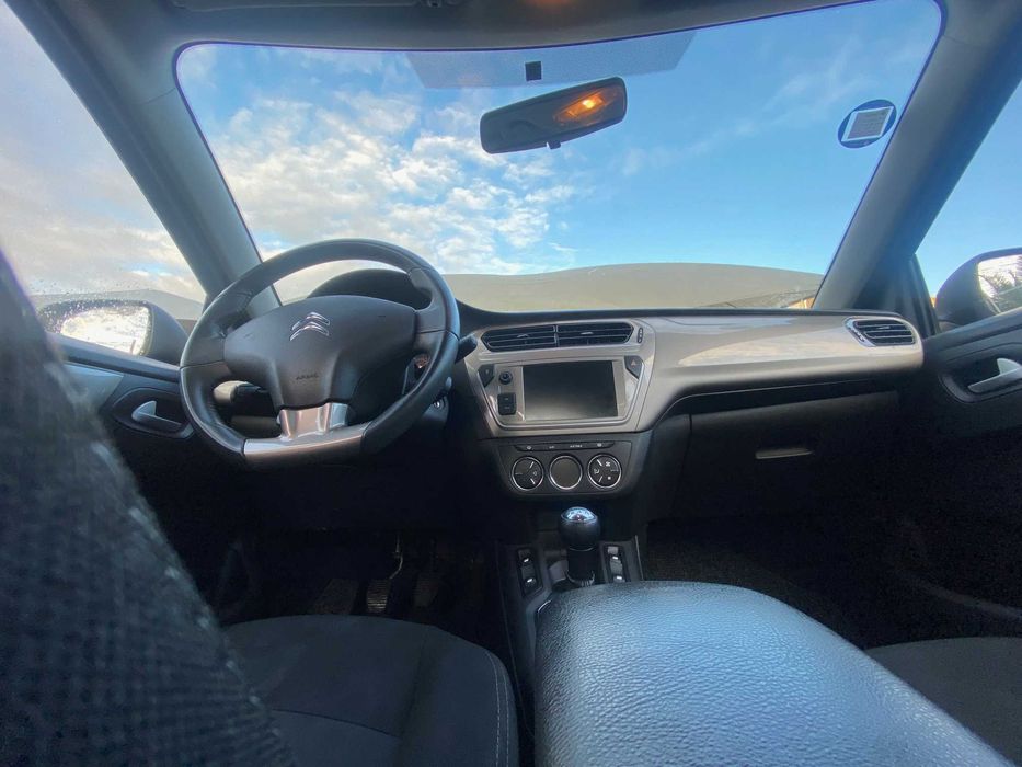Citroen C-Elysee 1.2 impecável !!