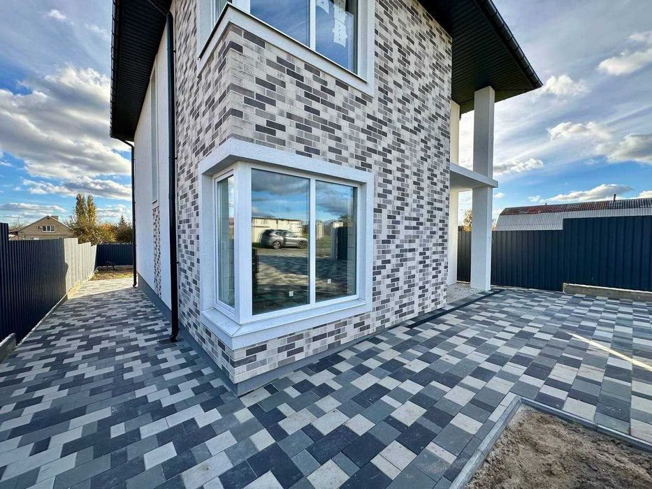 Розтермінування! Будинок в Гостомелі з терасою, від забудовника.