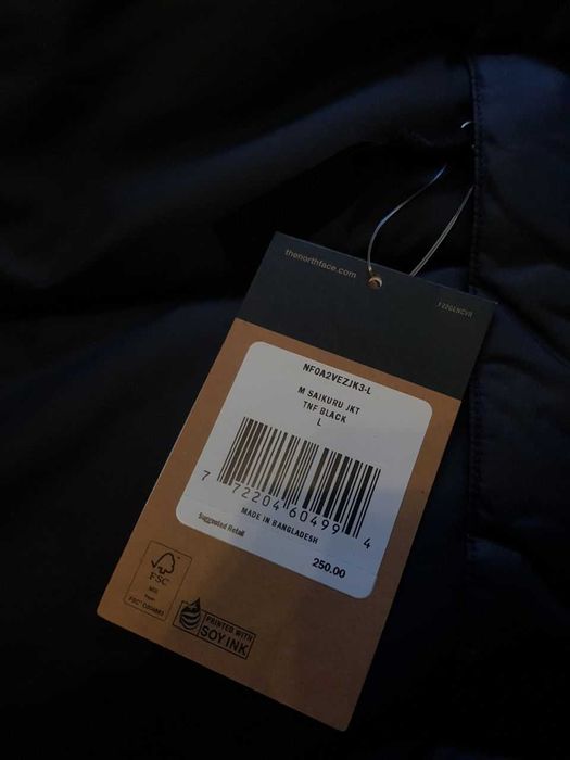 Куртка (Пуховик) The North Face Saikuru puffer jacket in black