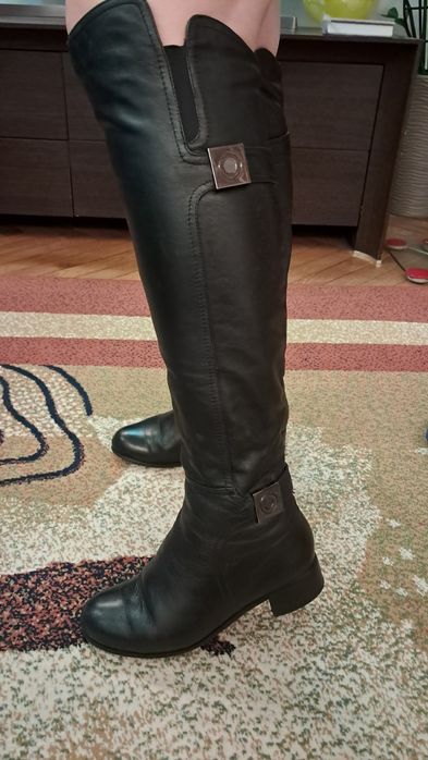 Чоботи зимові. Високі.  Чорні