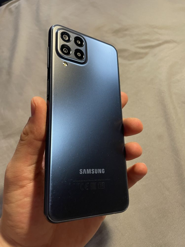 Телефон Samsung M33 6/128