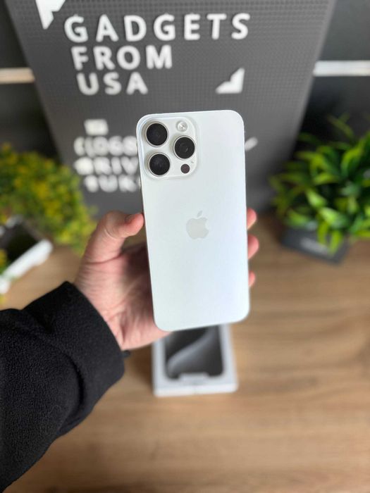 Apple Iphone 15 Pro Max 256 GB White Titanium Neverlock global