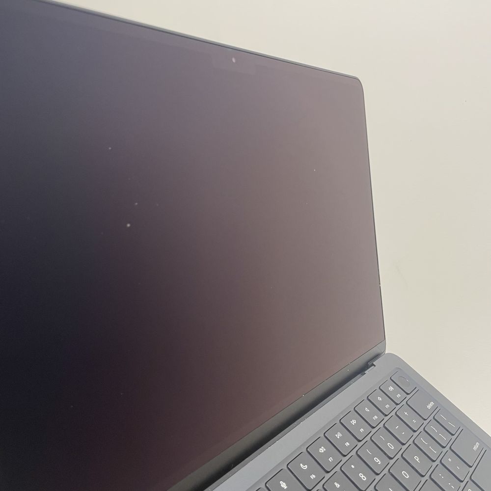 Екран для MacBook Air 13 2022 M2