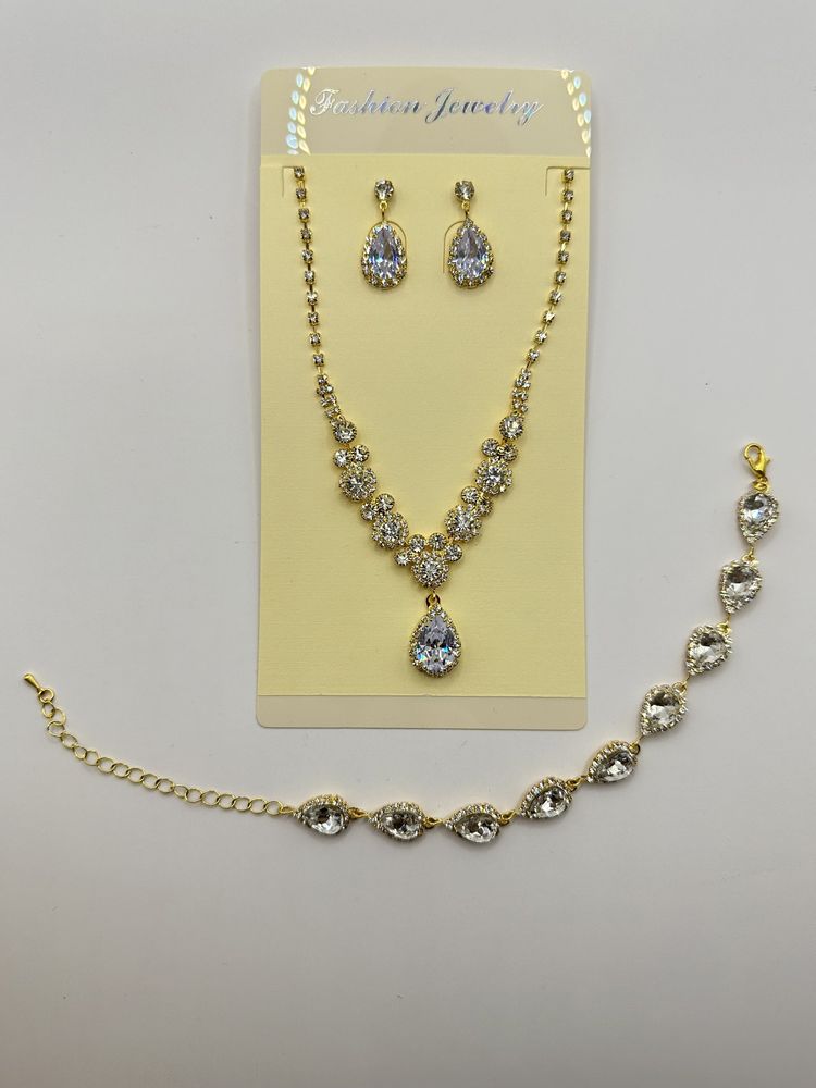Komplet zestaw biżuterii złota bransoletka naszyjnik kolczyki cyrkonie