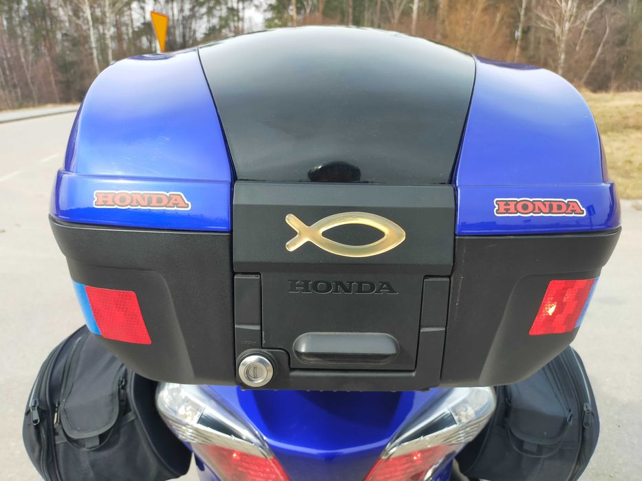 Honda Silver Wing 600