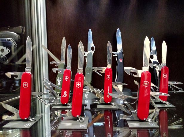Швейцарские складные ножи Victorinox для туризма (Швейцария) Оригинал!