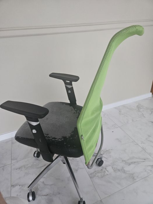 Крісло компютерне