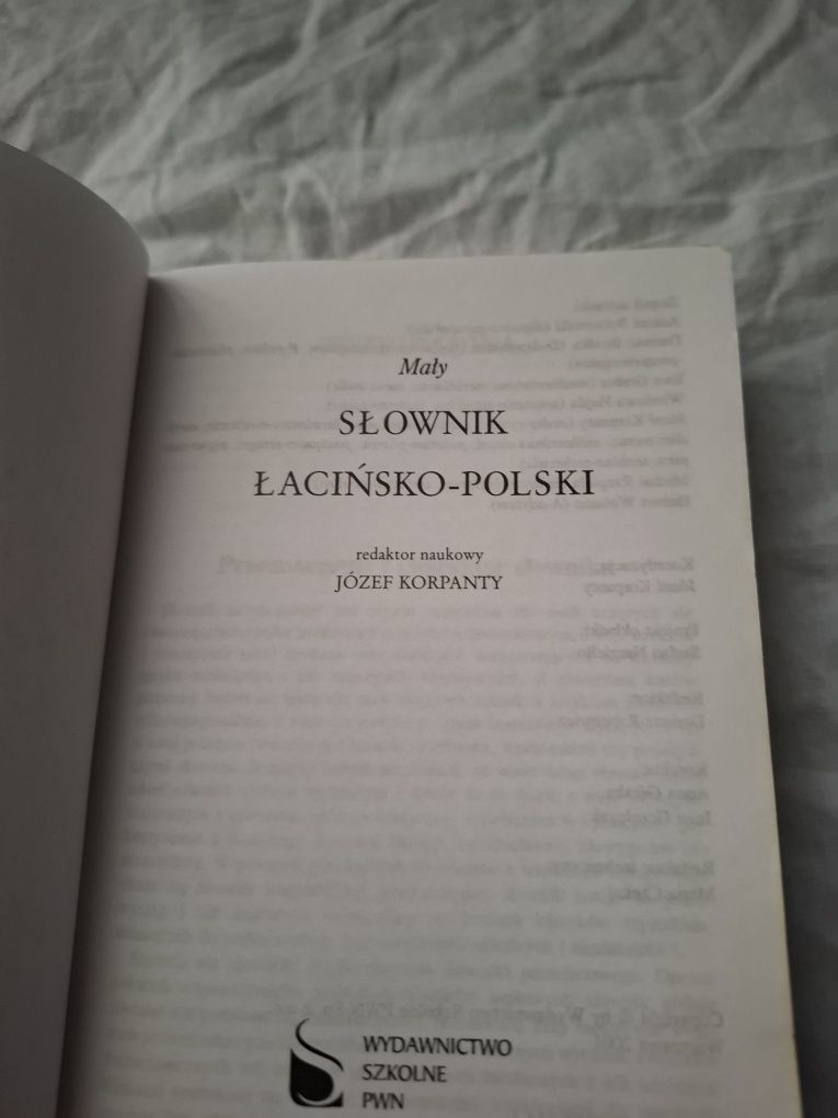 Słownik łacińsko-polski łacina Korpanty mały
