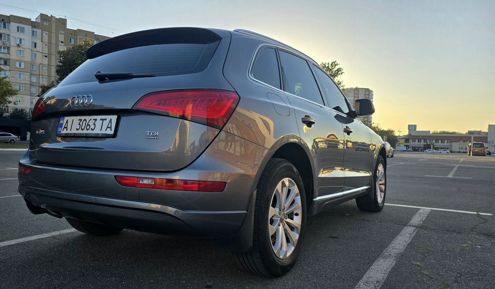 Офіційна Audi Q5