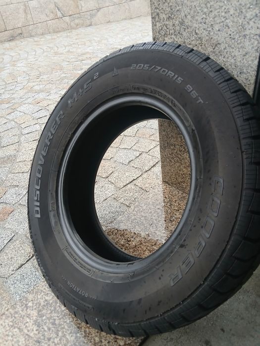 4 Pneus 205/70R15 Cooper seminovos