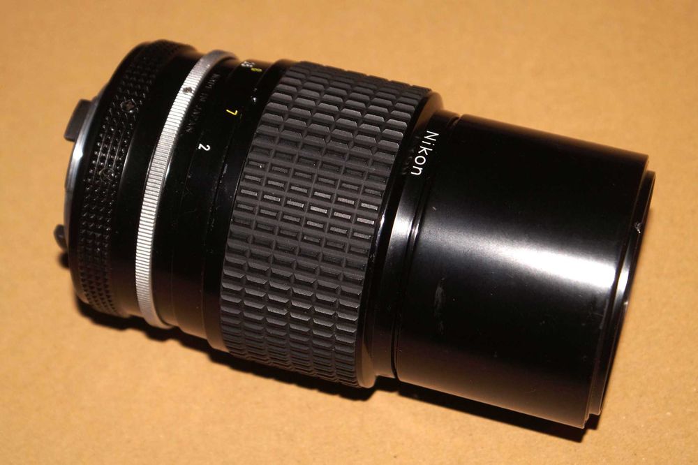 Nikon 200mm f/4 Nikkor Ai