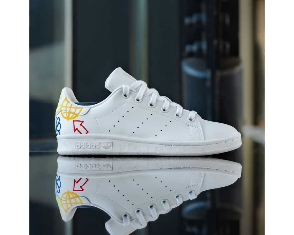 Кросівки жіночі Адідас білі Stan Smith Originals FX5679 оригінал