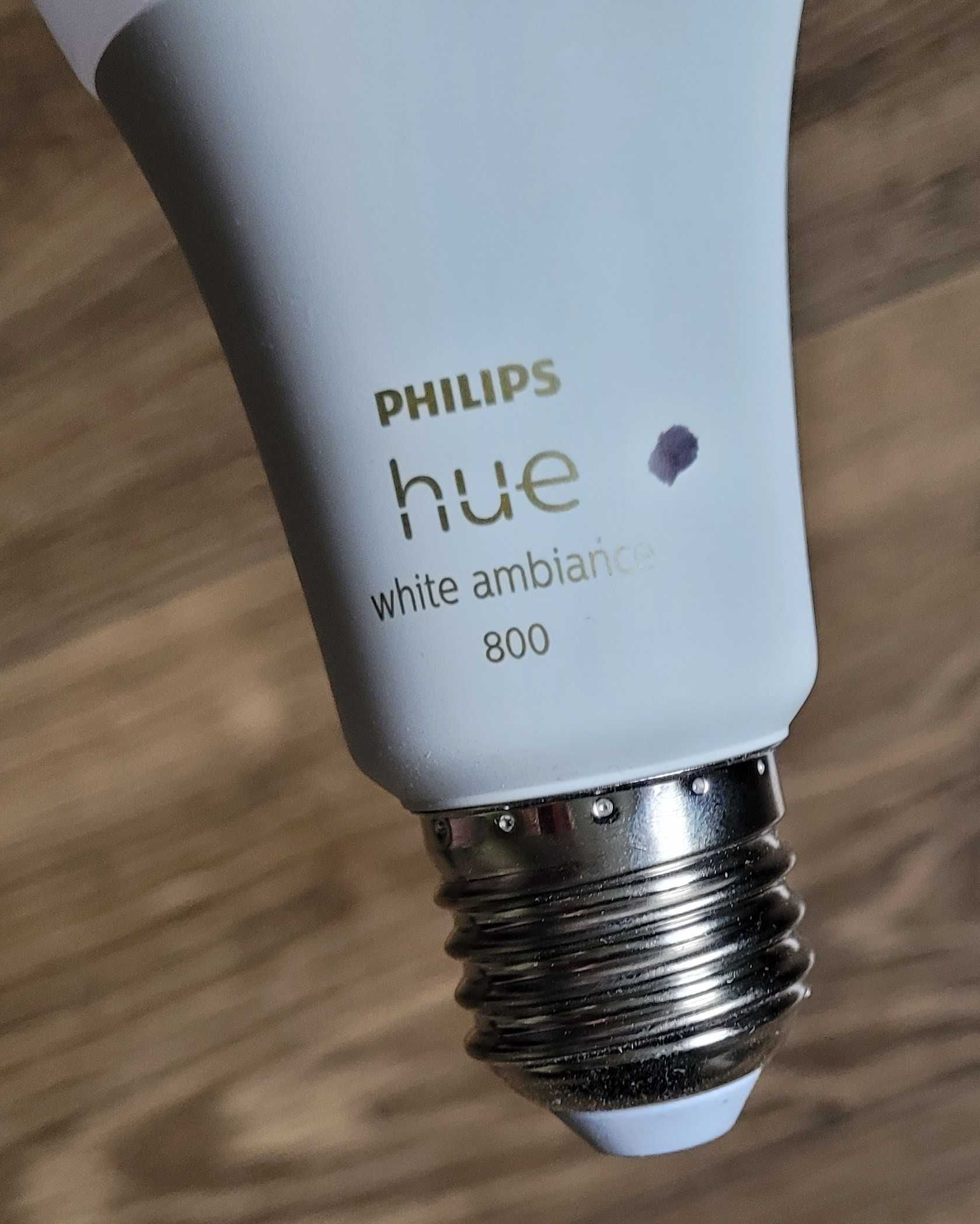 żarówka Philips Hue 800 White ambiance E27 806lm 9W nieużywana