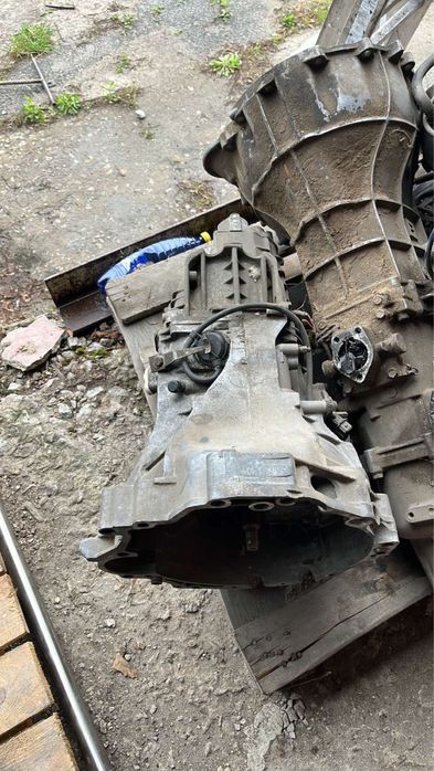 Продам коробку передач Audi A4 B5 1.6 AOE