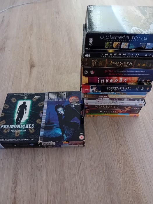 Conjunto de DVD'S- filmes e séries
