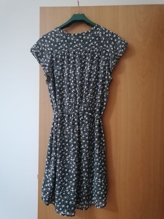 Vestido Preto e Branco