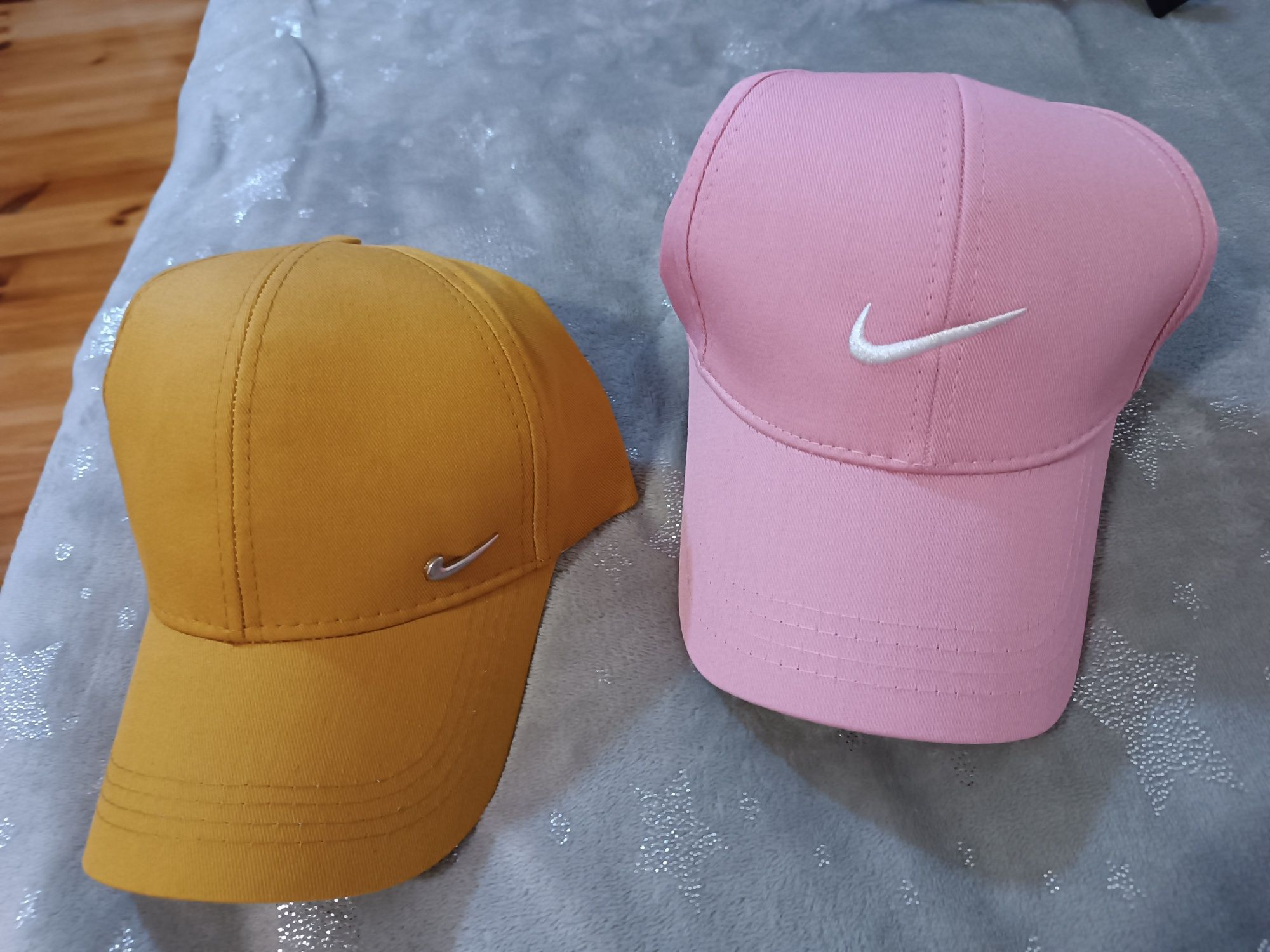 Czapka z daszkiem Nike kolor musztarda ! Nowa!