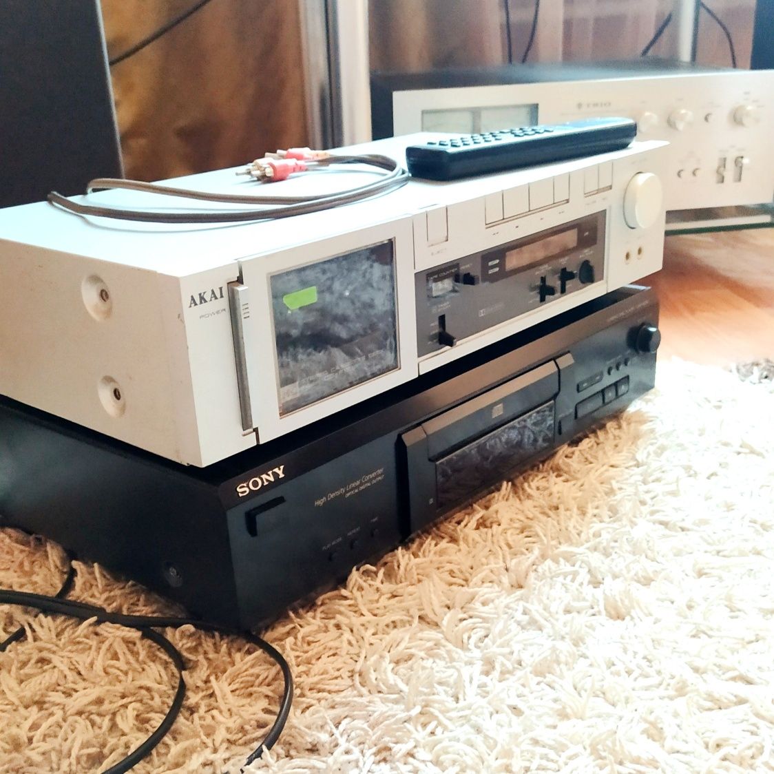 AKAI магнитофон Аkai cs f110 ultimate head