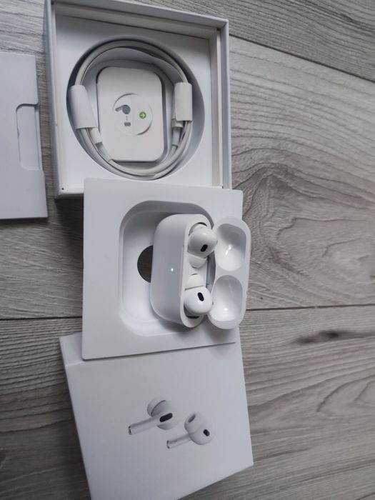 Na sprzedaż nowe, nieużywane słuchawki Apple AirPods Pro 2. generacji
