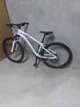 Bicicleta rockrider 27,5 com muito pouco uso