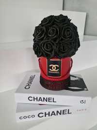 Flower box  Chanel  versace  glamour cyrkonie róże piankowe kwiaty