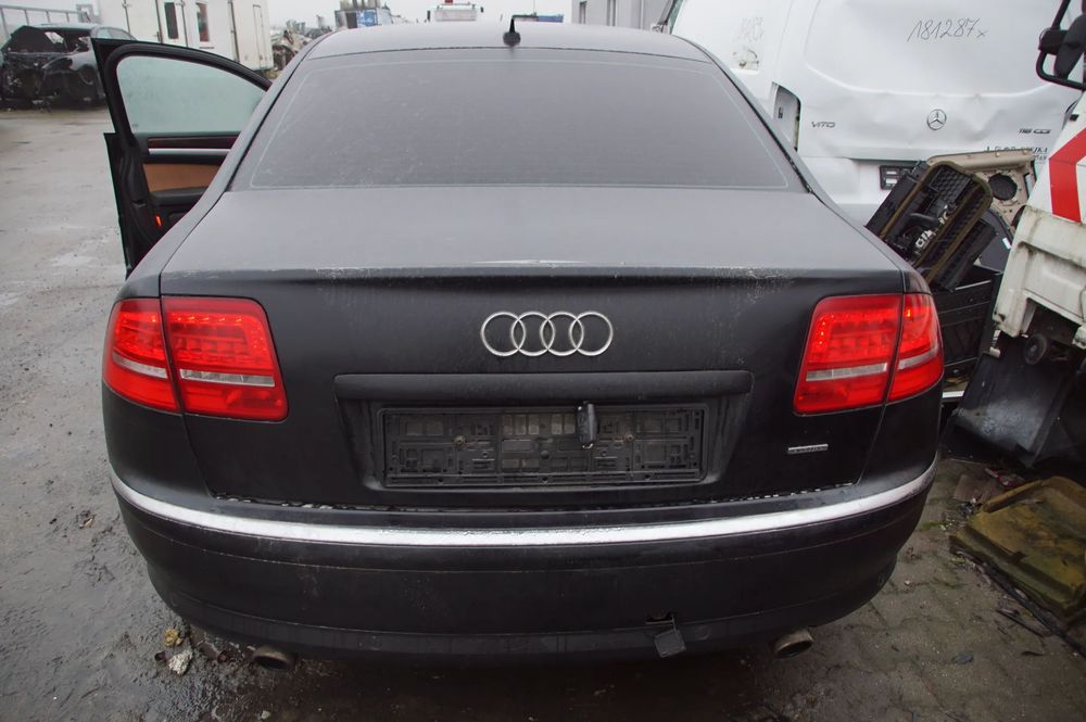 Auto na części Audi A8 d3 Lift 4.2 tdi BVN 692 106 889 maska lampa lusterko drzwi felgi szyba mmi amortyzator zacisk skrzynia silnik pompa turbina rezystor wentylator