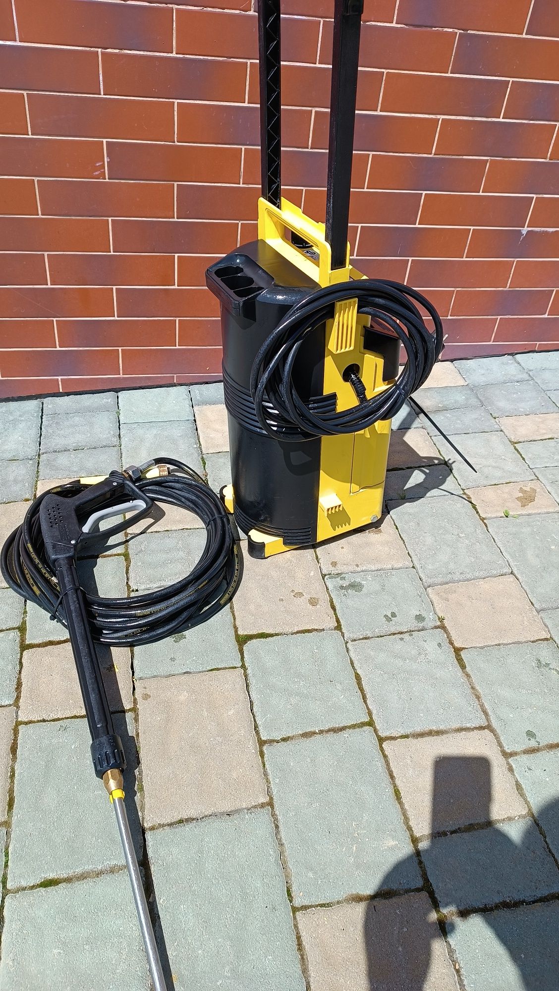 Мийка високого тиску KARCHER 720